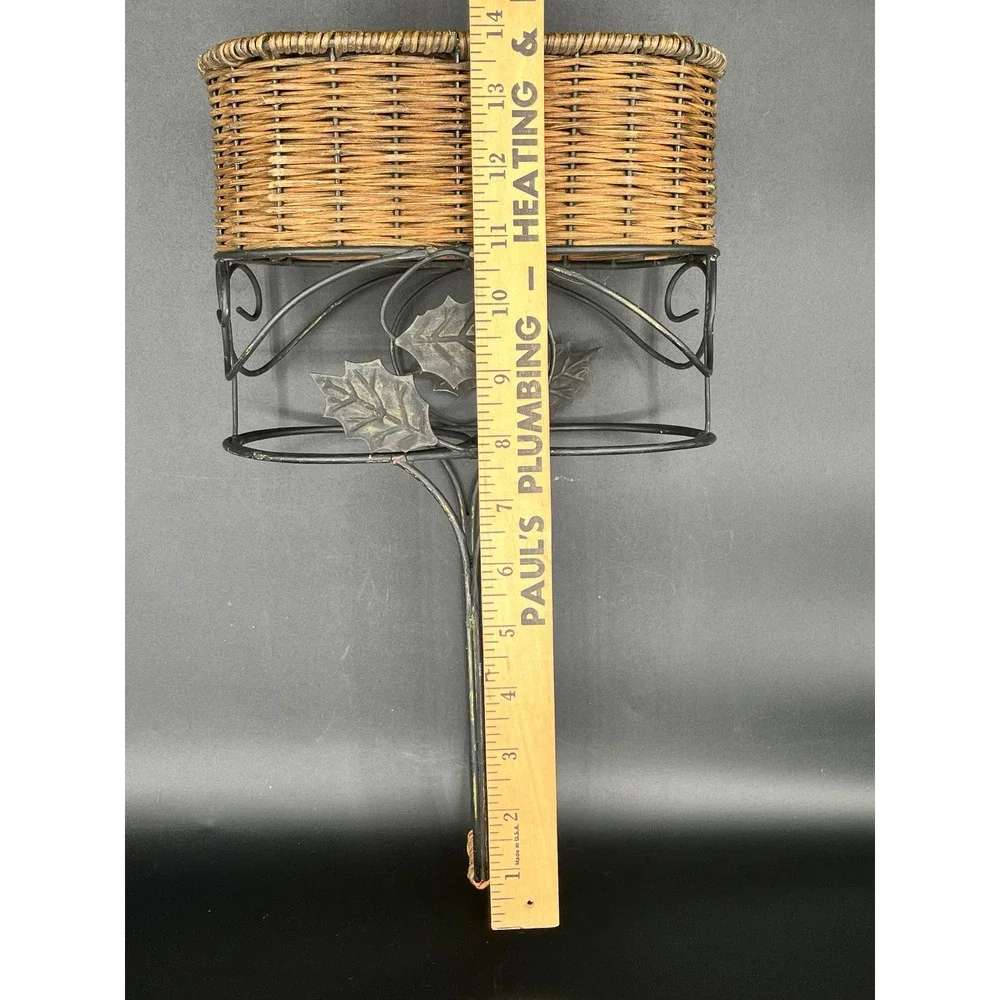 Vtg Wrought Iron‎ Wicker Double Wine Bottle Caddy Leaf Detail Decor Kitchen 14